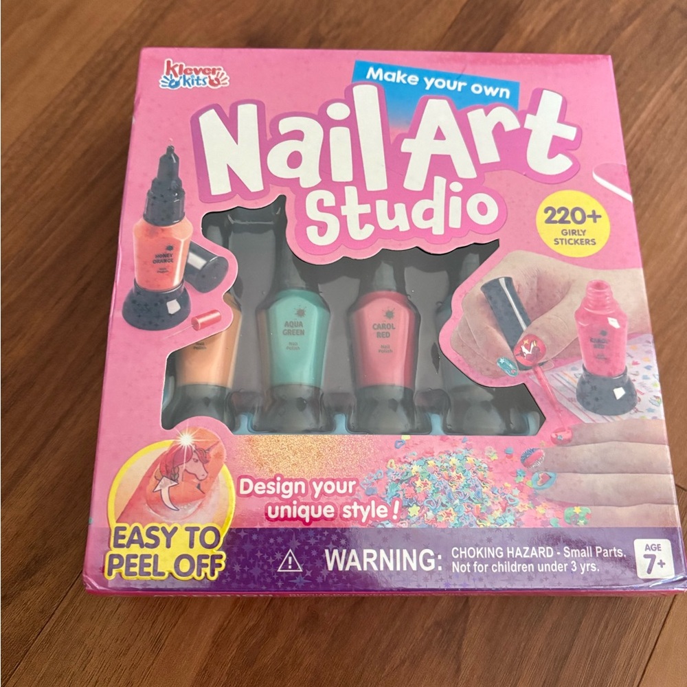 Nail Art Studio Kit with Stickers